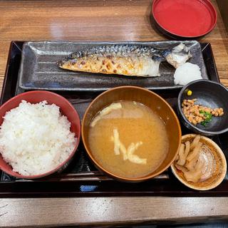 さば文化干し定食、納豆(しんぱち食堂 川崎銀柳街店)