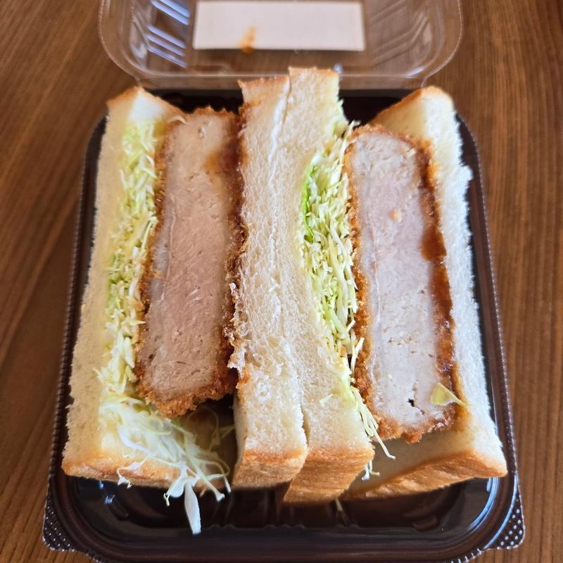 厚切りロースかつサンド(ローソン 足利八幡町店)