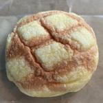 お店で焼いたふんわりメロンパン(セブン-イレブン 枚方招提元町店)