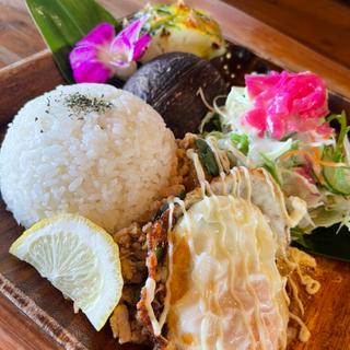 やんばるハーブの鶏肉ガパオライス(亜熱帯茶屋 (アネッタイチャヤ))