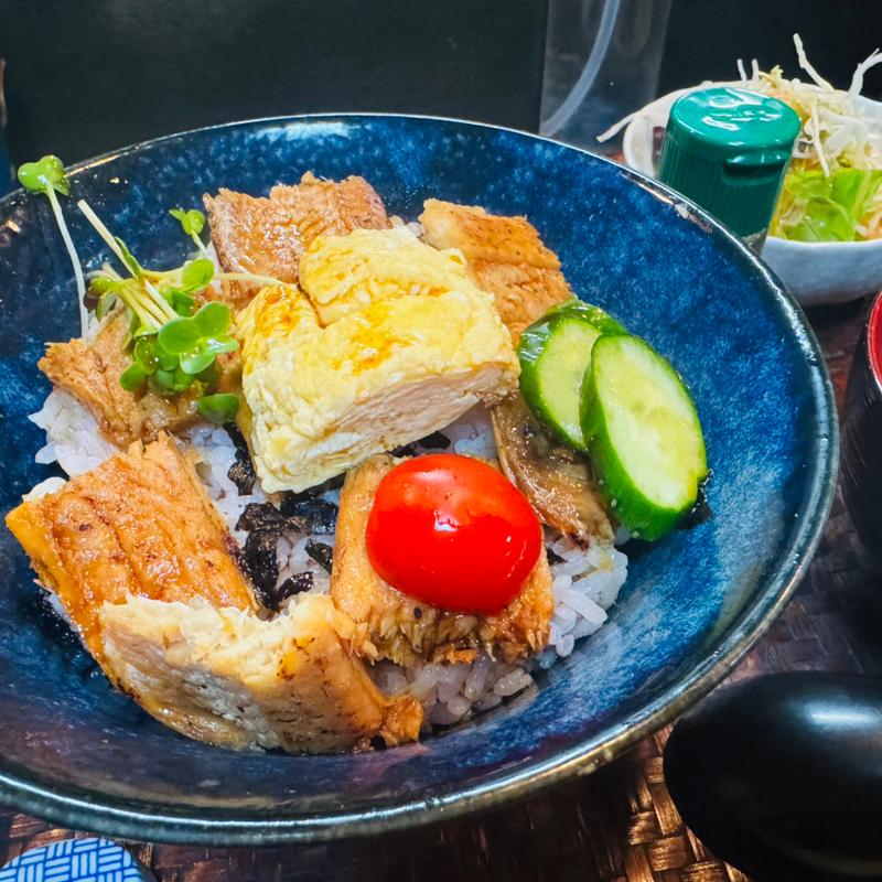 穴子丼(幸村・季節料理)