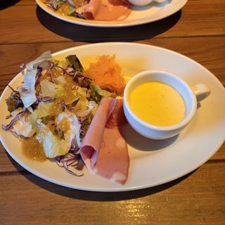 前菜プレート(Italian Kitchen VANSAN)