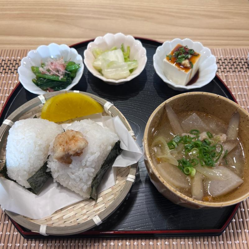 結び朝食セット(クラフトビール専門店 別府ブルワリー)