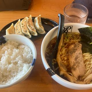 醤油ラーメン餃子ライスセット