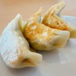 餃子3個