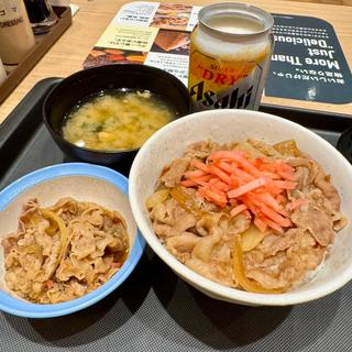 牛めし小盛　牛皿ミニ　生ジョッキ(松屋 富田店)