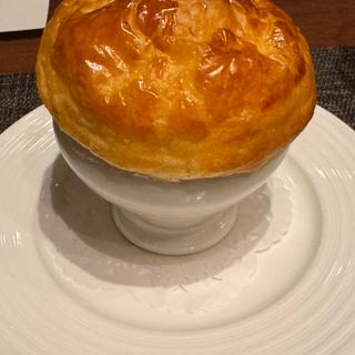 パイ包みのオニオンスープ(ラビスタ富士河口湖 （LA VISTA 富士河口湖）)