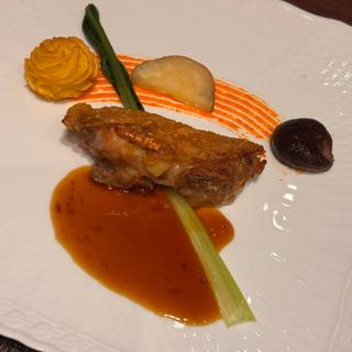 山梨県ブランド鶏信玄鶏のロースト 黄金柚子胡椒のソース(ラビスタ富士河口湖 （LA VISTA 富士河口湖）)