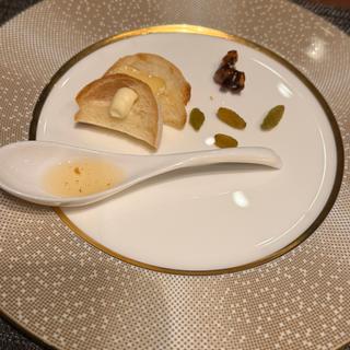 カマンベールチーズとクリームチーズ トリュフはちみつ セミドライフルーツとナッツ(ラビスタ富士河口湖 （LA VISTA 富士河口湖）)