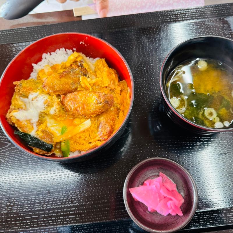 煮かき丼(番屋 フジマル)