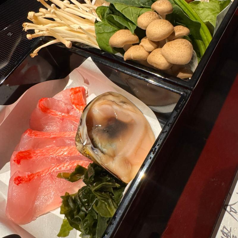 金目鯛と蛤の鍋(強羅温泉 雪月花別邸 翠雲)