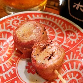 えのきの肉巻串(もつ焼きごえん 野毛店)