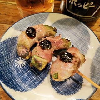 アボカド海苔佃煮巻き串(もつ焼きごえん 野毛店)