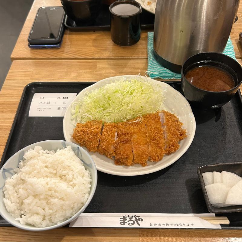 ロースかつ定食(立呑みとんかつ まるや 汐留店)