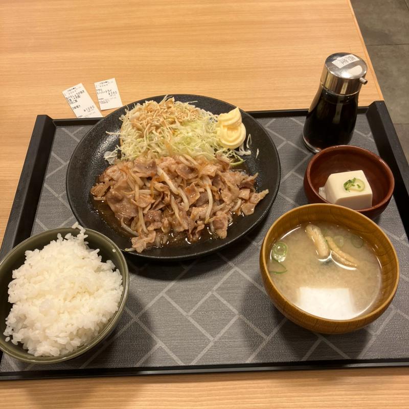 豚バラしょうが焼き定食（大盛）(定食屋 宮本むなし JR新長田駅前店)