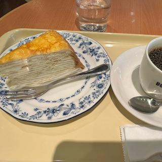 ミルクレープ コーヒー(ドトールコーヒーショップ 祖師ヶ谷大蔵駅店)