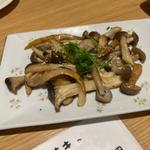 エリンギとしめじのバター醤油(りゅう )