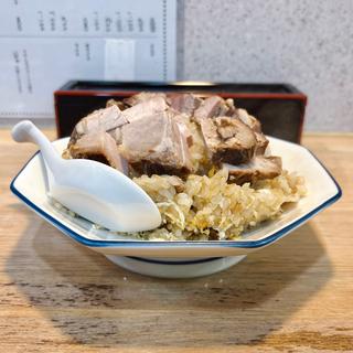 肉入りチャーハン(栃尾)