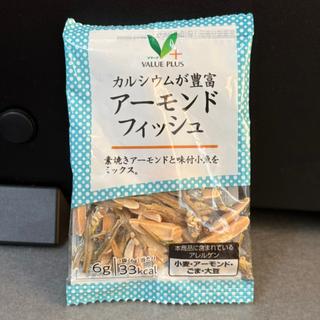 VALUE PLUS・アーモンドフィッシュ