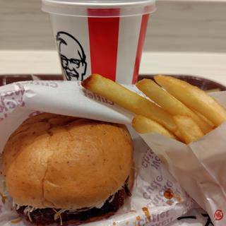 和風チキンカツバーガーセット