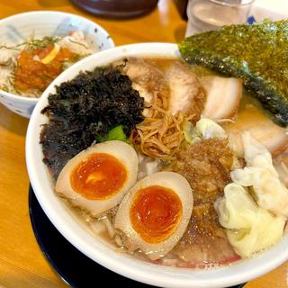 アゴと鰹のラーメン
