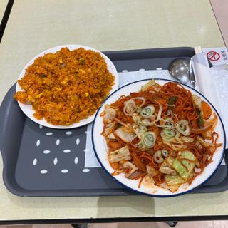 エビチャーハン(インドカレー＆ケバブ)