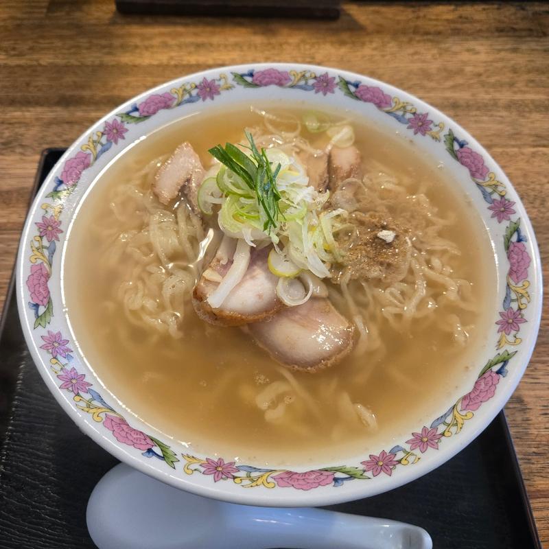 ラーメン【大盛】(あじべ)