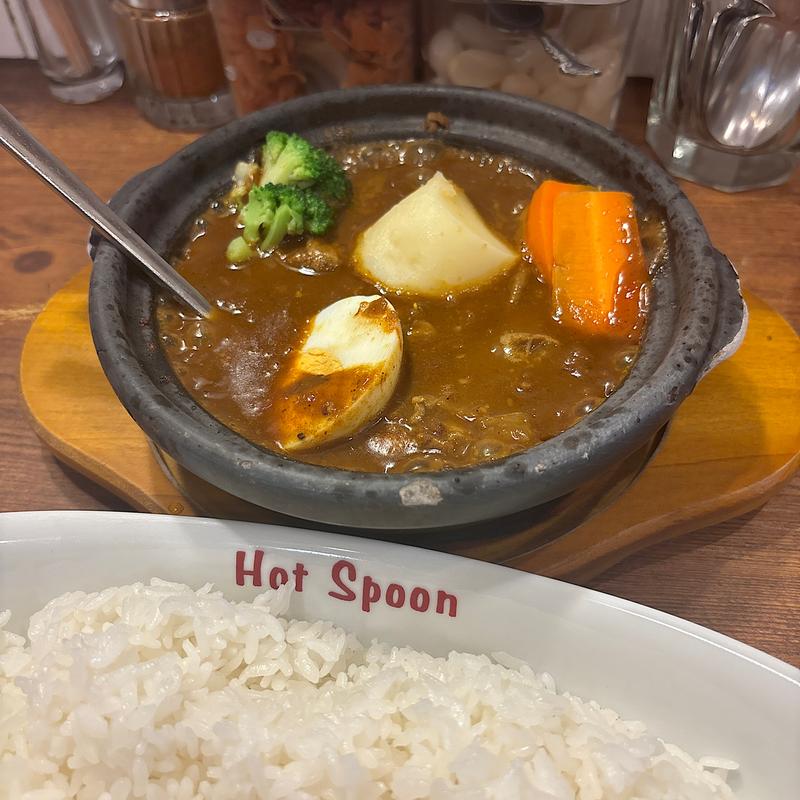 肉2倍の牛すじ煮込みカレー(hotspoon 五反田店)