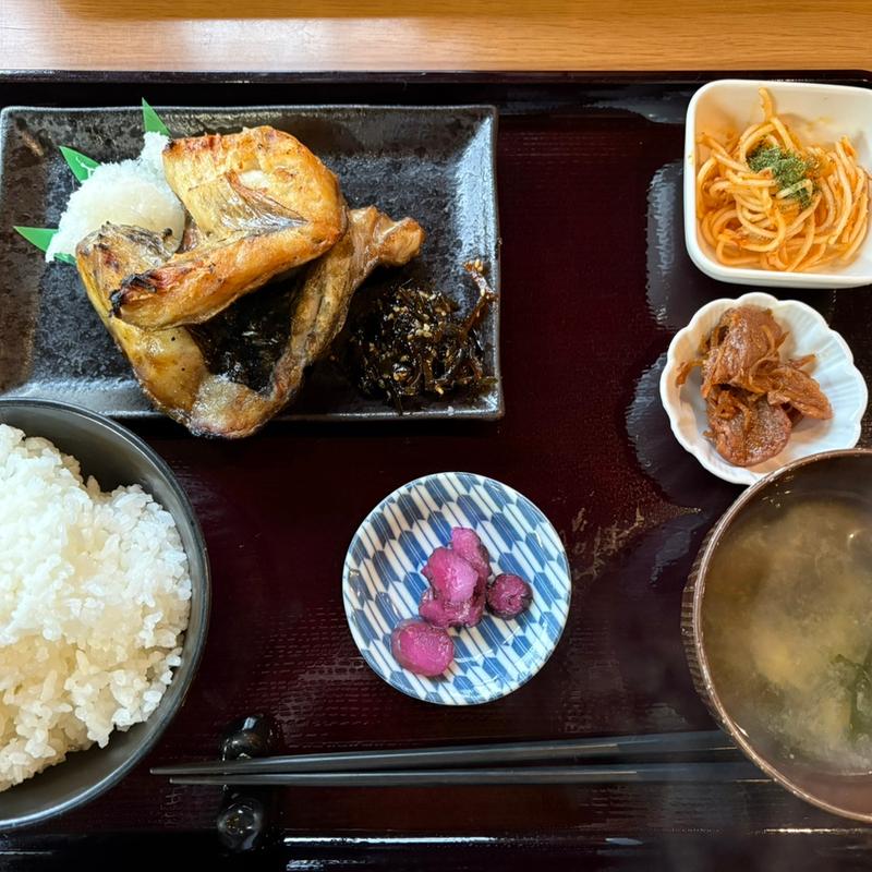 銀鱈カマ焼き定食(北緯43度のお食事処)