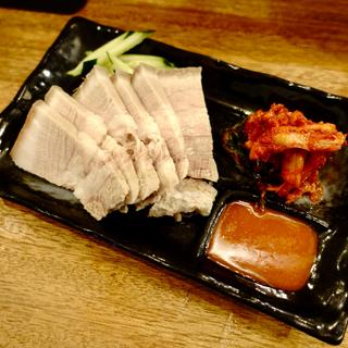 むし豚(まるしん （丸進）)