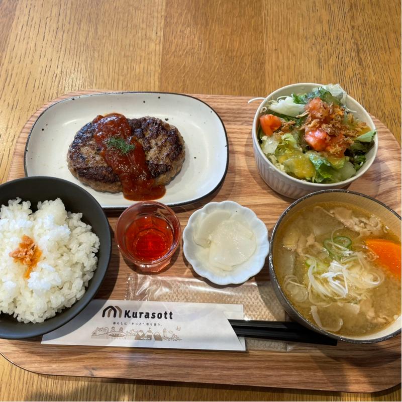 ハンバーグ定食(くらそっと ユウナル東海店)