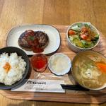 ハンバーグ定食