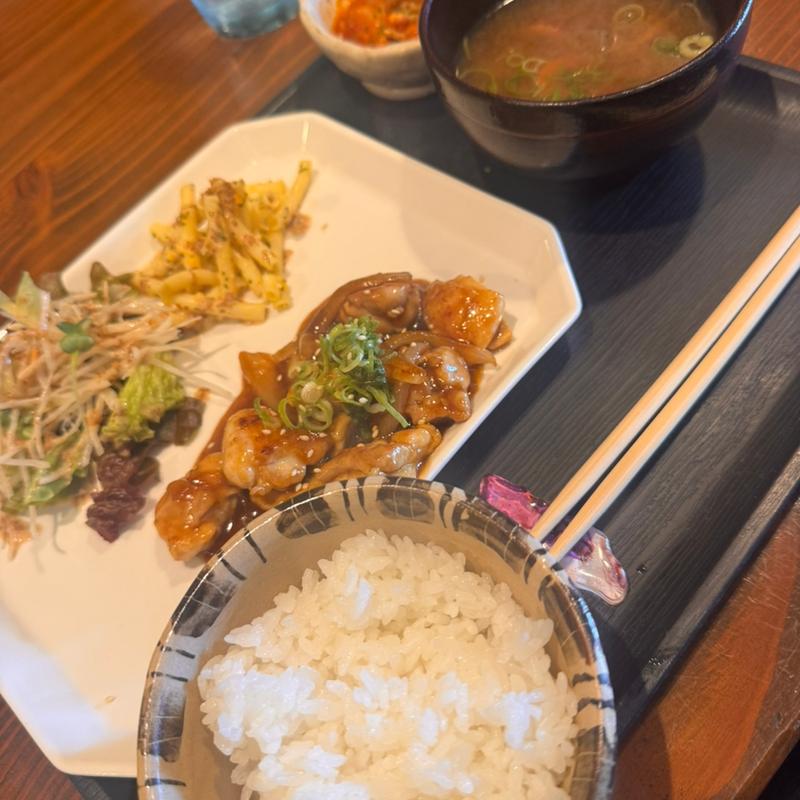 鶏もも焼き定食(旨味 Wasabi)