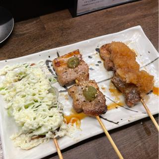 豚バラ3種盛り(焼きとん 大黒 金山北店)