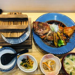 金目鯛の煮魚定食