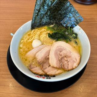 ラーメン＋チャーシュー2枚(町田商店 足立鹿浜店)