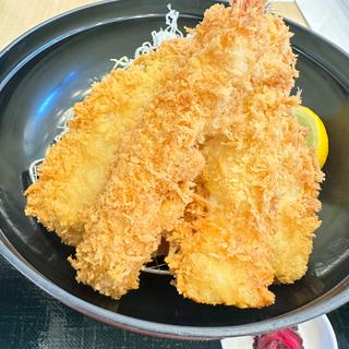 特鯵海鮮フライ定食