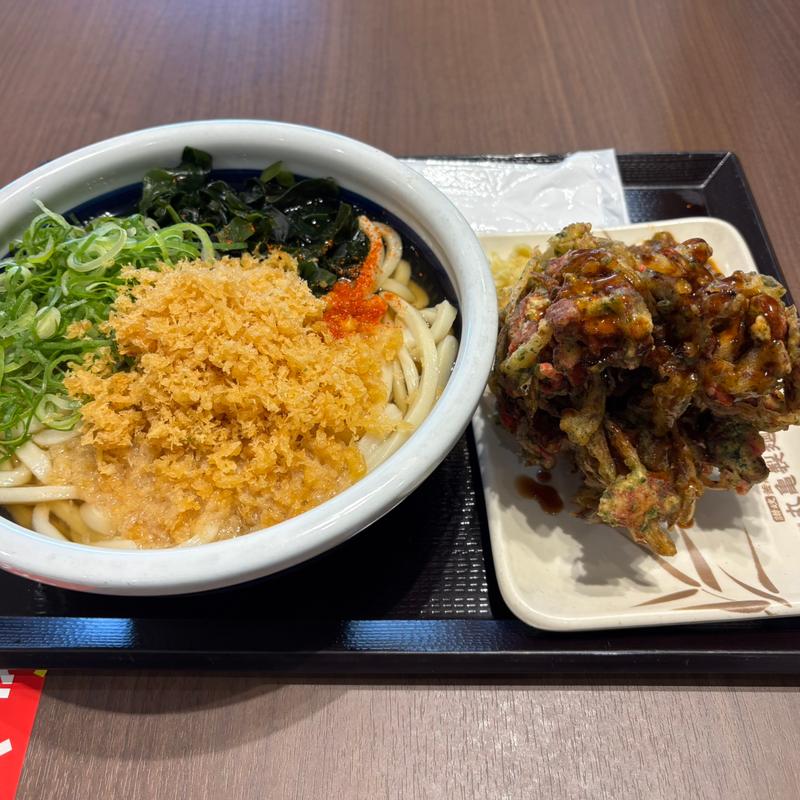 かけうどん得とちくわ磯部紅ショウガかき揚げ天(丸亀製麺イオンモール岡崎)