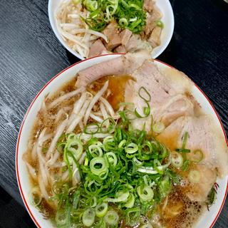 トリプルGO 背脂豚骨醤油中華そば　チャーシュー丼(京都 中華そばアッキー)