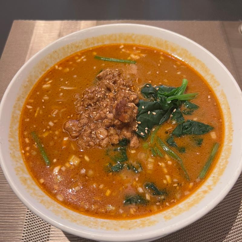 担々麺(中国飯店 倶楽湾)
