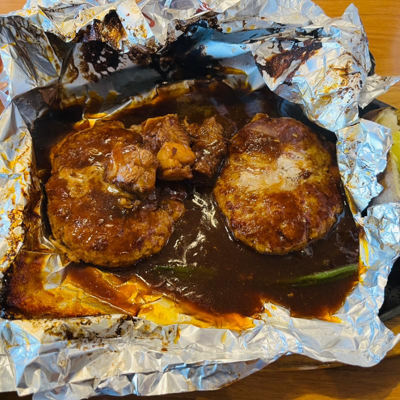 濃厚ビーフシチューの包み焼きハンバーグダブル220g(ココス 福重店)
