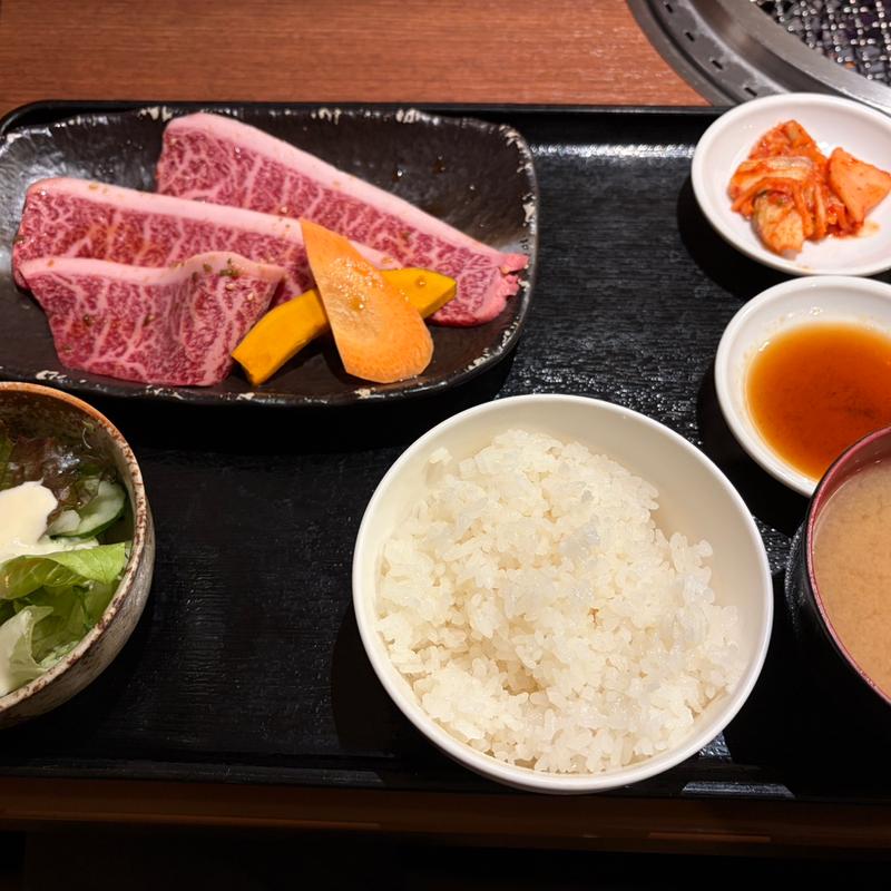 特選和牛ロース(焼肉 おくう)