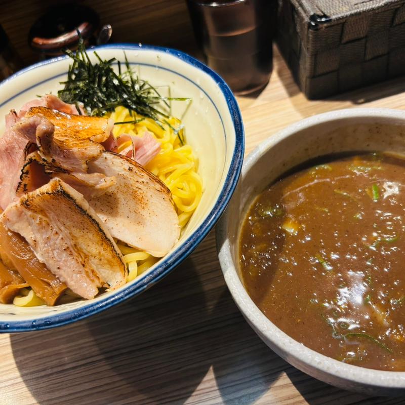 濃厚豚骨魚介らーめん(麺屋・宮本 清澄白河店)