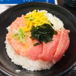 ネギトロえんがわマグロ丼(海鮮丼ちょい飲みそしじ)
