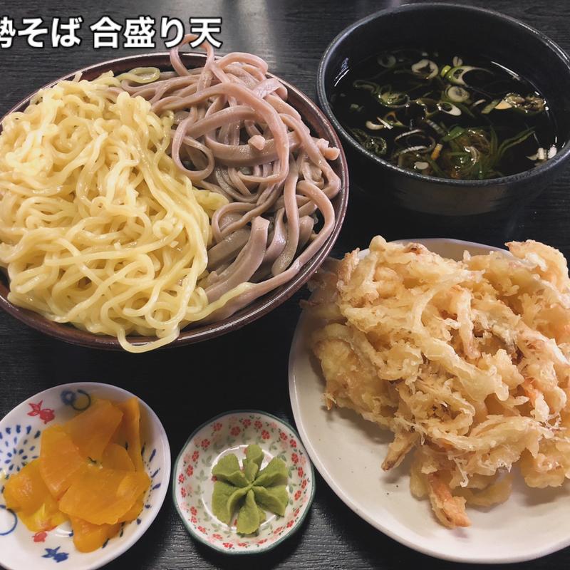 合盛り とかき揚げ(伊勢そば)