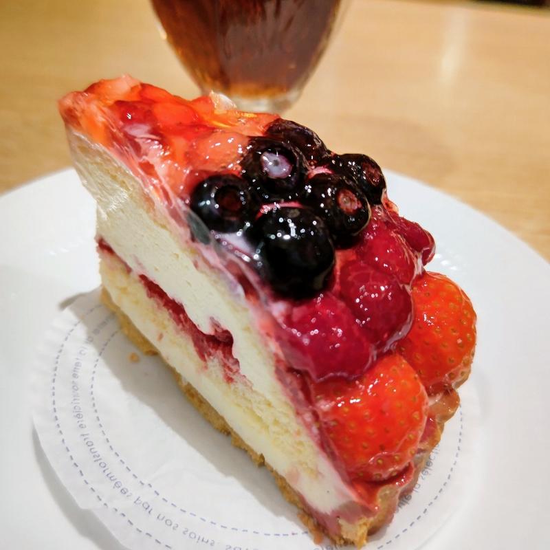ベリーベリータルト(ダッキーダック 港南台バーズ店)