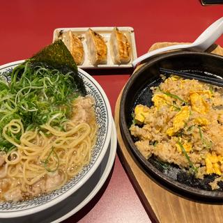ねぎ肉そば　チャーハン餃子セット(丸源ラーメン 上京塚店)