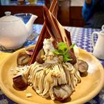 モンブランパンケーキバニラアイス添え