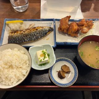 サバ塩焼きと鶏から(徳田酒店 有楽町店)
