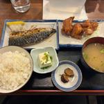 サバ塩焼きと鶏から